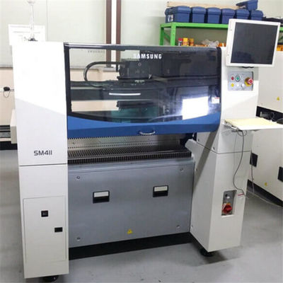 YAMAHA chip mounter YV100X LED Pick And Place Machine With 1.2m PCB Pneumatic Feeder